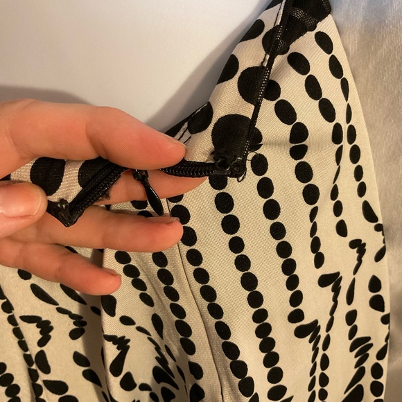 Alberto Makali skirt black white lace size 6 - Picture 5 of 8